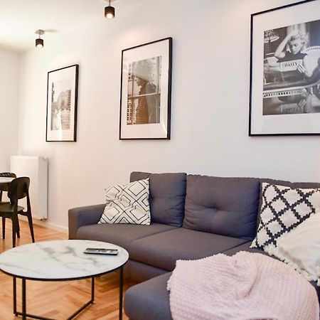 Apartament Lekka Leilighet Warszawa Eksteriør bilde