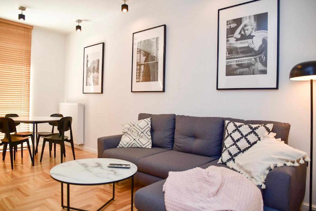 Apartament Lekka Leilighet Warszawa Eksteriør bilde
